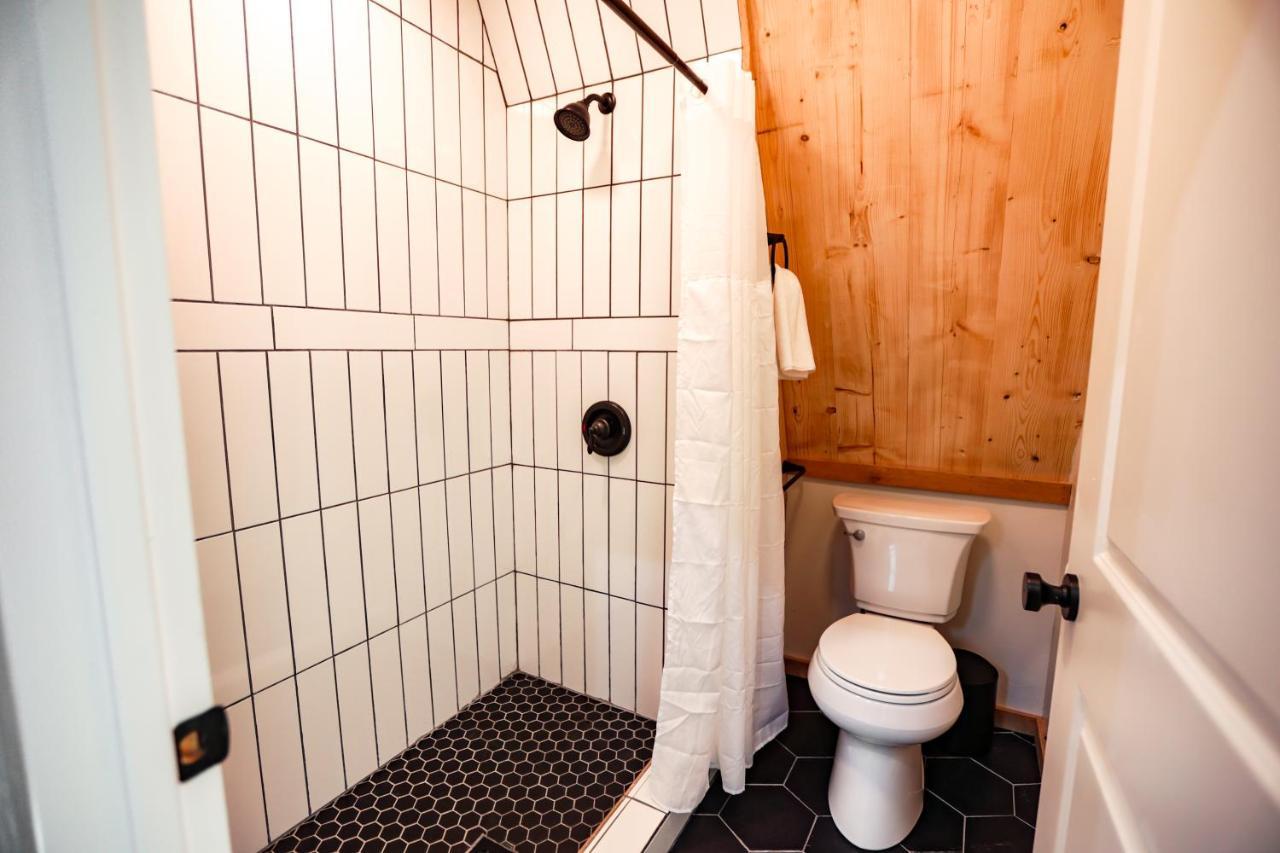 Finger Lakes Treehouse Sodus Εξωτερικό φωτογραφία